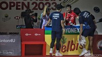 Pada babak kedua alias 16 besar, Leo/Daniel sudah ditunggu ganda Malaysia Ong Yew Sin/Teo Ee Yi. Ong/Teo sebelumnya menang tiga gim atas ganda India M.R Arjun/Dhruv Kapila 12-21, 21-6, dan 22-20. 