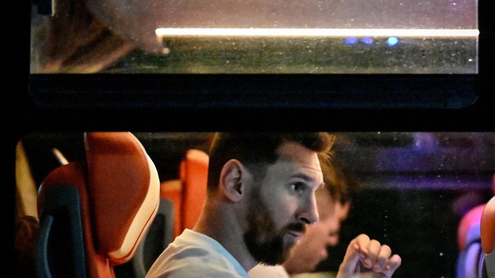 Argentinas forward Lionel Messi along with his teammates leaves the Olympic Stadium after a training session in Beijing on June 12, 2023. Argentina will play a friendly football match against Australia on June 15 at Beijings newly-renovated 68,000-capacity Workers Stadium. (Photo by JADE GAO / AFP) (Photo by JADE GAO/AFP via Getty Images)