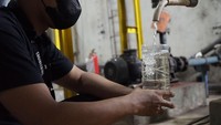 Sertifikat EDGE yang diperoleh Lippo Mall Puri sebagai bukti penerapan sistem dan tindakan hemat energi yang diterapkan Lippo Mall Puri dengan menghasilkan penghematan energi sebesar 21% dan penggunaan keran hemat air dan sistem penampungan air hujan yang menghasilkan penghematan air sebesar 31 % dimana inisiatif ini telah menghasilkan penghematan biaya utilitas sebesar Rp. 9,08 miliar per tahun.