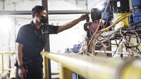 EDGE - Excellence in Design for Greater Efficiencies adalah standar bangunan hijau dan sistem sertifikasi global yang dikembangkan oleh International Finance Corporation (IFC), anggota Grup Bank Dunia. Sertifikasi EDGE diberikan kepada bangunan yang menunjukkan efisiensi sumber daya minimal 20% dalam hal energi, air, dan energi yang terkandung dalam material dibandingkan dengan bangunan konvensional. Di Indonesia, sertifikasi EDGE dikeluarkan oleh Green Building Council Indonesia (GBCI). 