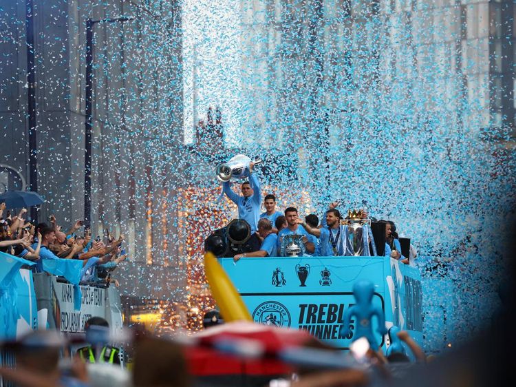 Meriah! Parade Treble Winners Manchester City