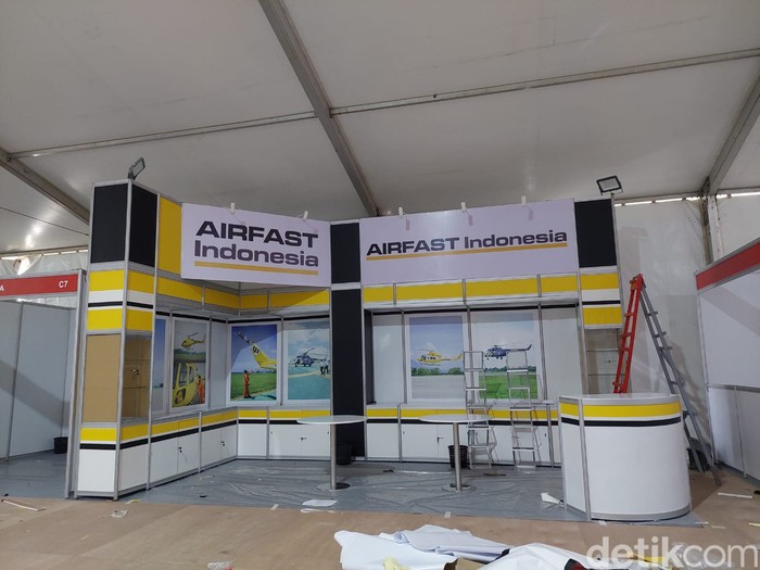 Persiapan pameran helikopter, Heli Expo Asia Persiapan pameran helikopter, Heli Expo Asia
