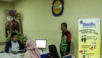 CPBD yang diterima di sekolah swasta lewat Jalur PPDB Bersama mendapat pembiayaan uang pangkal dan SPP selama 3 tahun. Peserta didik dari Jalur PPDB Bersama tidak boleh dipungut biaya apapun selama 3 tahun sekolah.