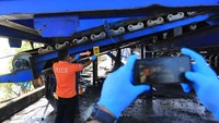 Tidak ada korban dalam peristiwa tersebut. Hanya saja kerugian yang mencapai ratusan juta rupiah.