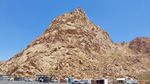 Potret Gunung Magnet, Wisata Favoritnya Jemaah Umroh dan Haji