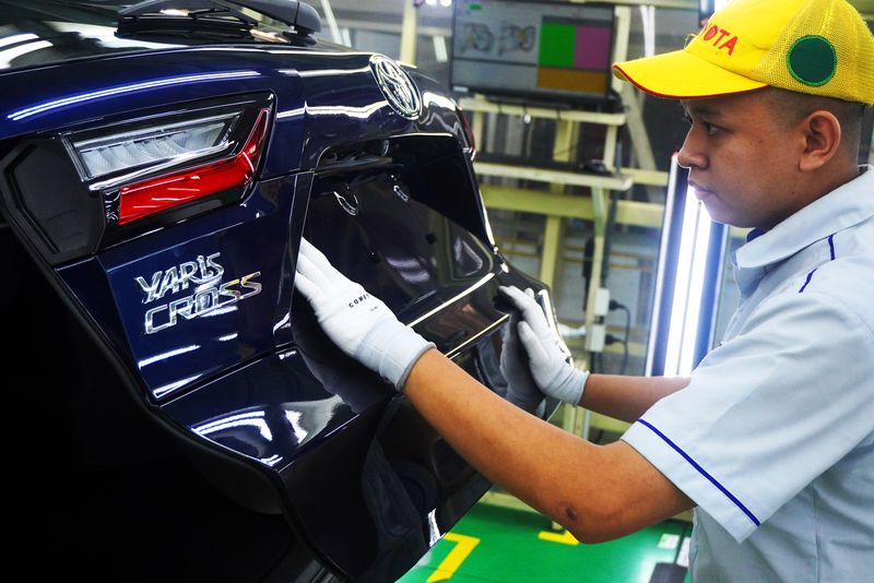 Produksi Yaris Cross di pabrik Toyota Indonesia