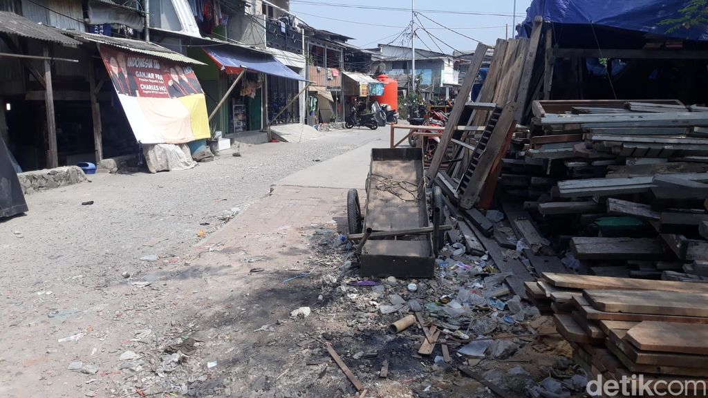 Proyek Jalan di Muara Baru dari Ahok
