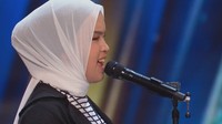 Pada penampilan kedua, gadis kelahiran tahun 2005 itu membawakan lagu Sorry Seems to be the Hardest oleh Elton John khusus untuk Simon. (Foto: Istimewa)