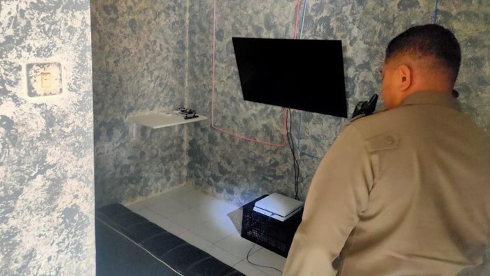 satpol pp sidak rental video game yang sediakan private room