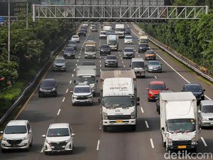 Siap-siap! Kendaraan BBM Bakal Dibatasi