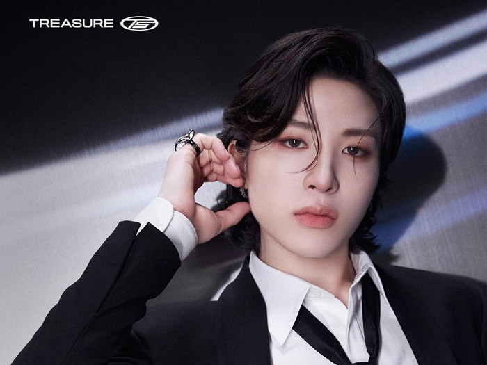 So Jung Hwan jadi member sub-unit TREASURE, T5, yang pertama diperkenalkan manajemen.