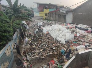 Sampah Numpuk di Permukiman Padat Bogor, Legislator: Pengelolaannya Ilegal