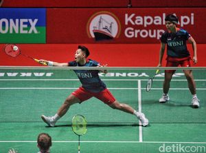 Apriyani/Fadia Lolos ke 16 Besar Indonesia Open 2023