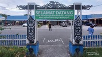 Tempatnya nyaman parkir luas