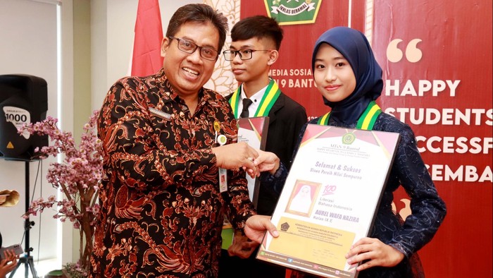 Dua Siswa MTsN 9 Bantul Raih Nilai Sempurna di ASPD 2023