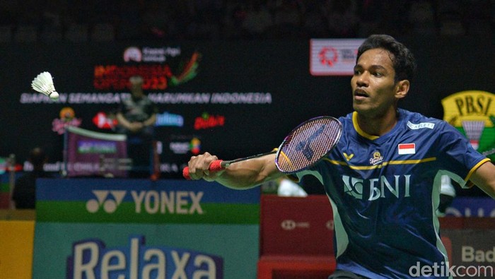 Chico Aura Dwi Wardoyo tersingkir di babak pertama Indonesia Open 2023. Juara Malaysia Masters 2022 disingkirkan Loh Kean Yew (Singapura).