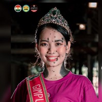 Evita mengikuti kontes kecantikan lainnya pada 2021. Dia menjadi finalis dan berkompetisi di ajang Mitarab Gimpuhut Momogun (MGM), sebuah kontes kecantikan tradisional di Malaysia. Foto: Instagram/@evita_delmundo