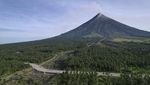 Gunung Berapi di Filipina Masih Semburkan Uap Panas