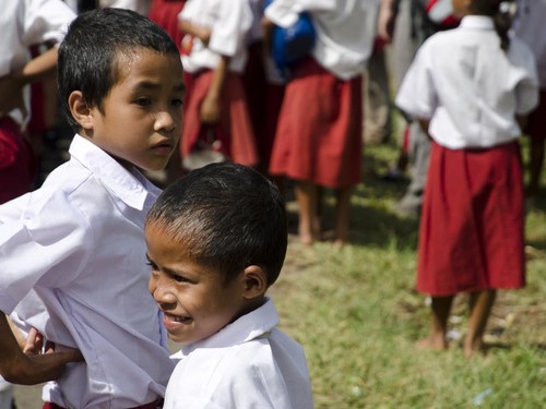 Ilustrasi Seragam Sekolah SD