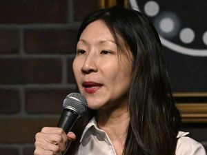 Komika Tak Merasa Salah dengan Lelucon MH370: Reaksi Malaysia Konyol!