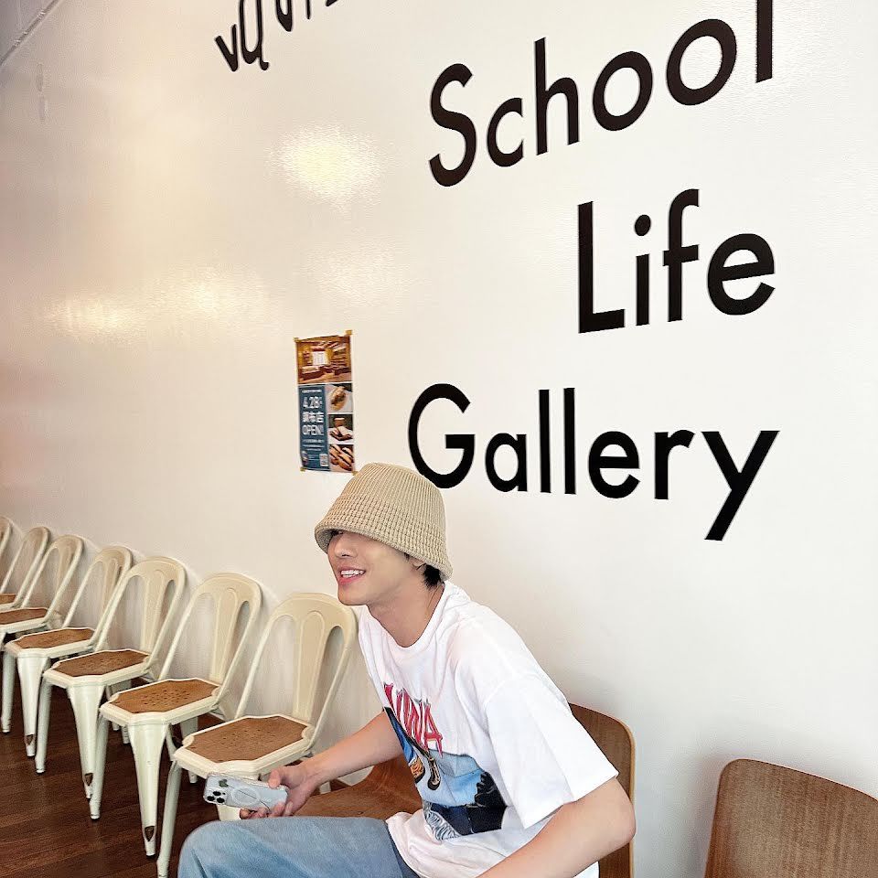 Kim Sejeong dan Ahn Hyo Seop diduga liburan ke Jepang bersama