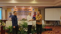 Ketua Umum Gakoptindo, Drs H. Aip Syarifuddin sebelumnya mengeluhkan subsidi bernilai Rp 800 miliar dari Kemendag pada tahun 2022, namun terealisasi hanya Rp 200 miliar. Salah satu kendalanya adalah database yang kurang lengkap. Misalnya, dari 38 provinsi di Indonesia, data koperasi produsen tahu hanya tersedia di 11 provinsi.