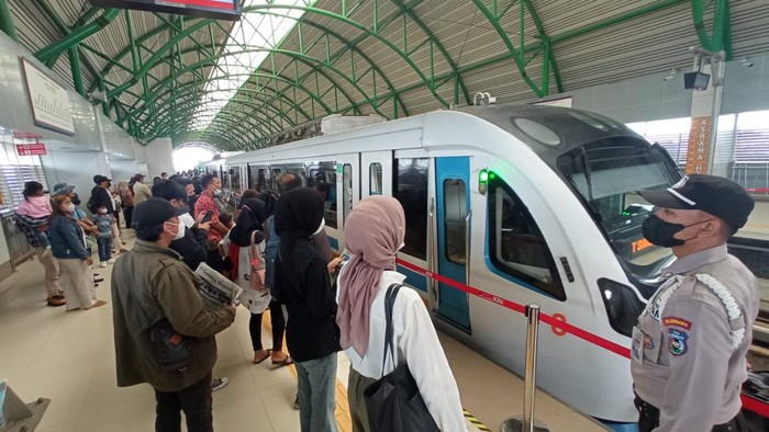 Naik LRT Palembang gratis 17 Juni 2023