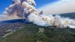 Ngerinya Asap Kebakaran Hutan di Kanada