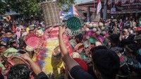 Kirab perajin rotan ini digelar sebagai wujud syukur kepada Tuhan Yang Maha Esa atas limpahan berkah dan rezeki warga dari kerajinan rotan sekaligus upaya melestarikan kerajinan yang merupakan produk unggulan Desa Trangsan. 