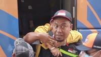 Para petugas haji itu sudah menganggap jemaah haji seperti orang tua sendiri (Foto: Dokumentasi Media Center Haji PPIH Arab Saudi 2023)