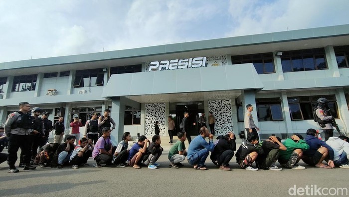 Puluhan preman yang resahkan masyarakat disikat polisi di Garut.