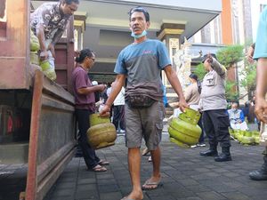 Operasi Pasar LPG 3 Kg Rp 18 Ribu di 4 Titik Kuta Selatan, Cek Lokasinya