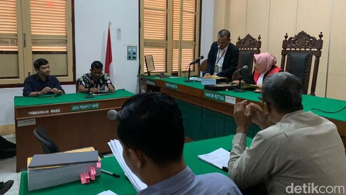 Sidang prapid Aditya Hasibuan, anak AKBP Achiruddin di PN Medan. (Raja Malo Sinaga/detikSumut)
