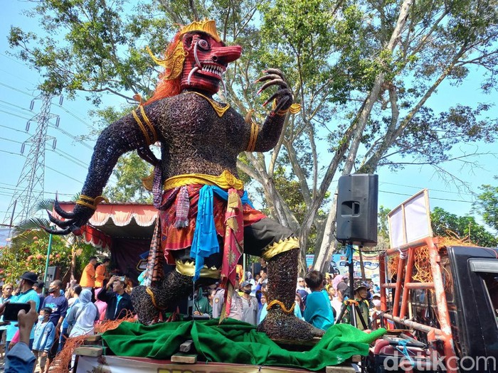 Suasana Grebek Penjalin VI di Desa Trangsan, Kecamatan Gatak, Kabupaten Sukoharjo, Rabu (14/6/2023).