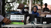 Kegiatan ini berlangsung dari pukul 09.00 WIB hingga 11.00 WIB.