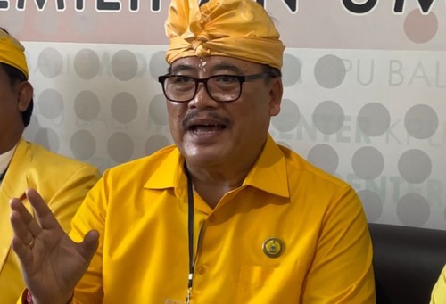 Wakil Ketua DPRD Provinsi Bali sekaligus Ketua DPD Golkar Bali Nyoman Sugawa Korry. (Rizki Setyo Samudero)