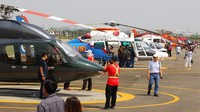 Pameran tersebut menghadirkan berbagai model helikopter serta menjadi ajang jual beli helikopter.