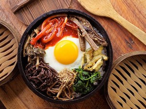 15 Makanan Khas Korea yang Populer, Tertarik Coba?