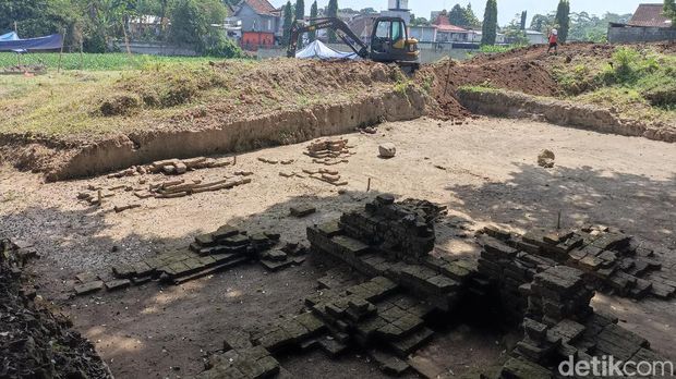 ekskavasi Candi Gedog Blitar