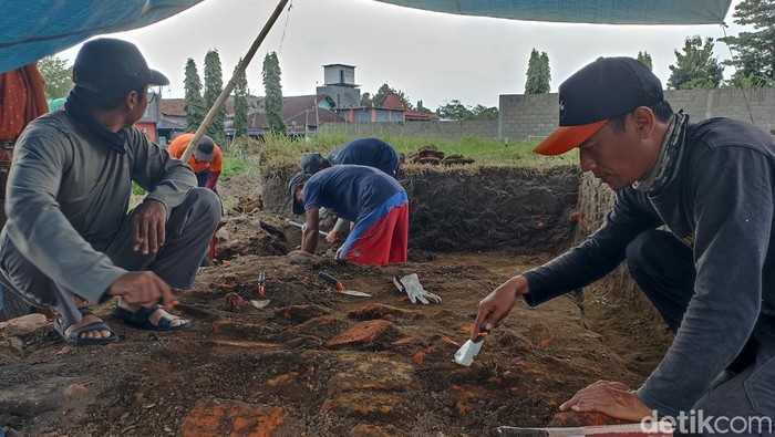 ekskavasi Candi Gedog Blitar