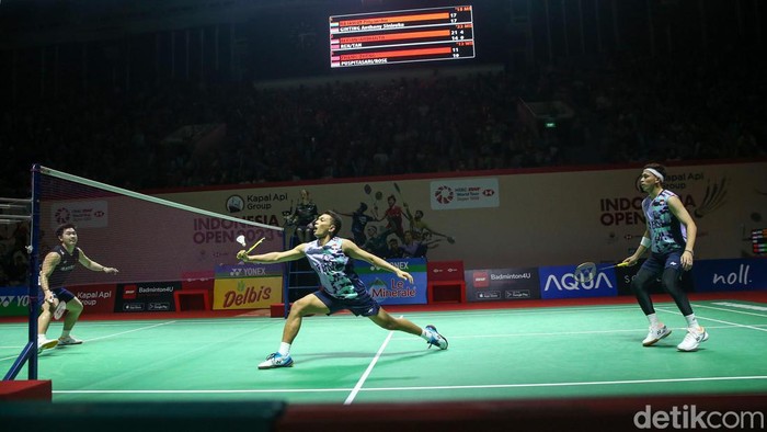 Fajar/Rian Lolos ke Perempatfinal Indonesia Open 2023 Ganda putra Fajar Alfian/Muhammad Rian Ardianto hadapi wakil China di Indonesia Open 2023 babak 16 besar. 'Fajri' menang mulus straight game.
