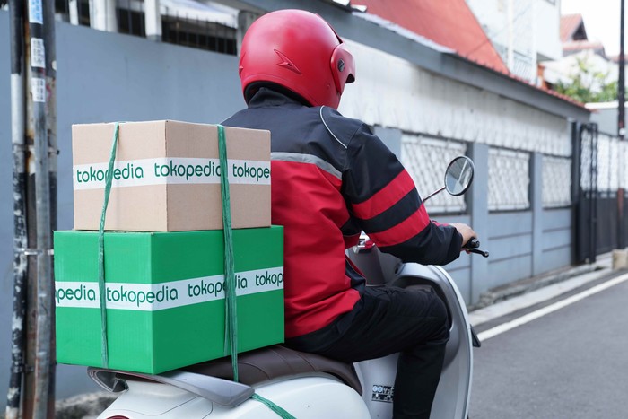 Hyperlocal Tokopedia