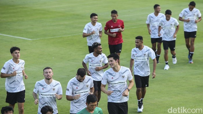 Timnas Indonesia melakukan sesi latihan jelang laga melawan Argentina di GBK pada Senin (19/6/2023) mendatang.