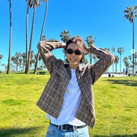 Hai, ini JOHNNY BE. Maaf mengecewakan penggemar Indonesia yang telah menunggu penampilanku. Itu menghancurkan hatiku, tetapi kami memutuskan untuk membatalkan setiap jadwal sampai aku siap untuk kembali ke panggung. Aku mencintaimu, tak sabar untuk bertemu denganmu lagi! ungkap JOHNNY BE alias Johnny NCT seperti dilansir dari akun Instagram Colosseum Jakarta. Foto: Instagram