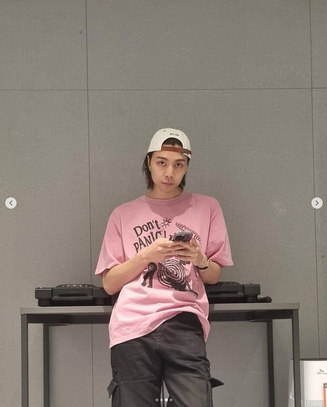 Alhasil Johnny NCT membatalkan semua jadwalnya untuk fokus pada pemulihan. Termasuk manggung jadi DJ di Colosseum Jakarta (16 Juni) dan Savaya Bali (17 Juni). Foto: Instagram