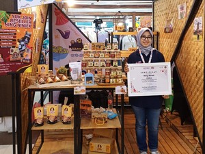 Kisah Niniek Beromzet Rp 150 Juta, Bikin Abon Sambal Laris hingga ke Jerman