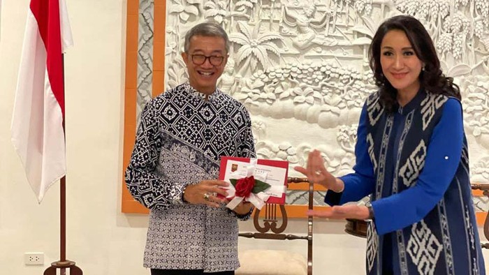 Kongres Wanita Indonesia (Kowani) mengunjungi KBRI Thailand. Begini momennya.