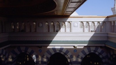 Indahnya Kubah Masjid Nabawi Saat Bergeser