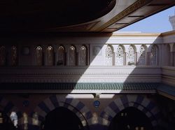 Keindahan Kubah Masjid Nabawi saat Bergeser Menutup dan Membuka