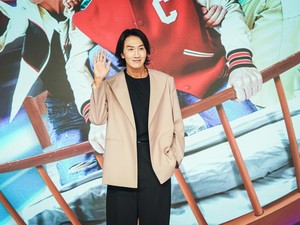Lee Kwang Soo Jadi MC Pernikahan Kim Woo Bin-Shin Min Ah